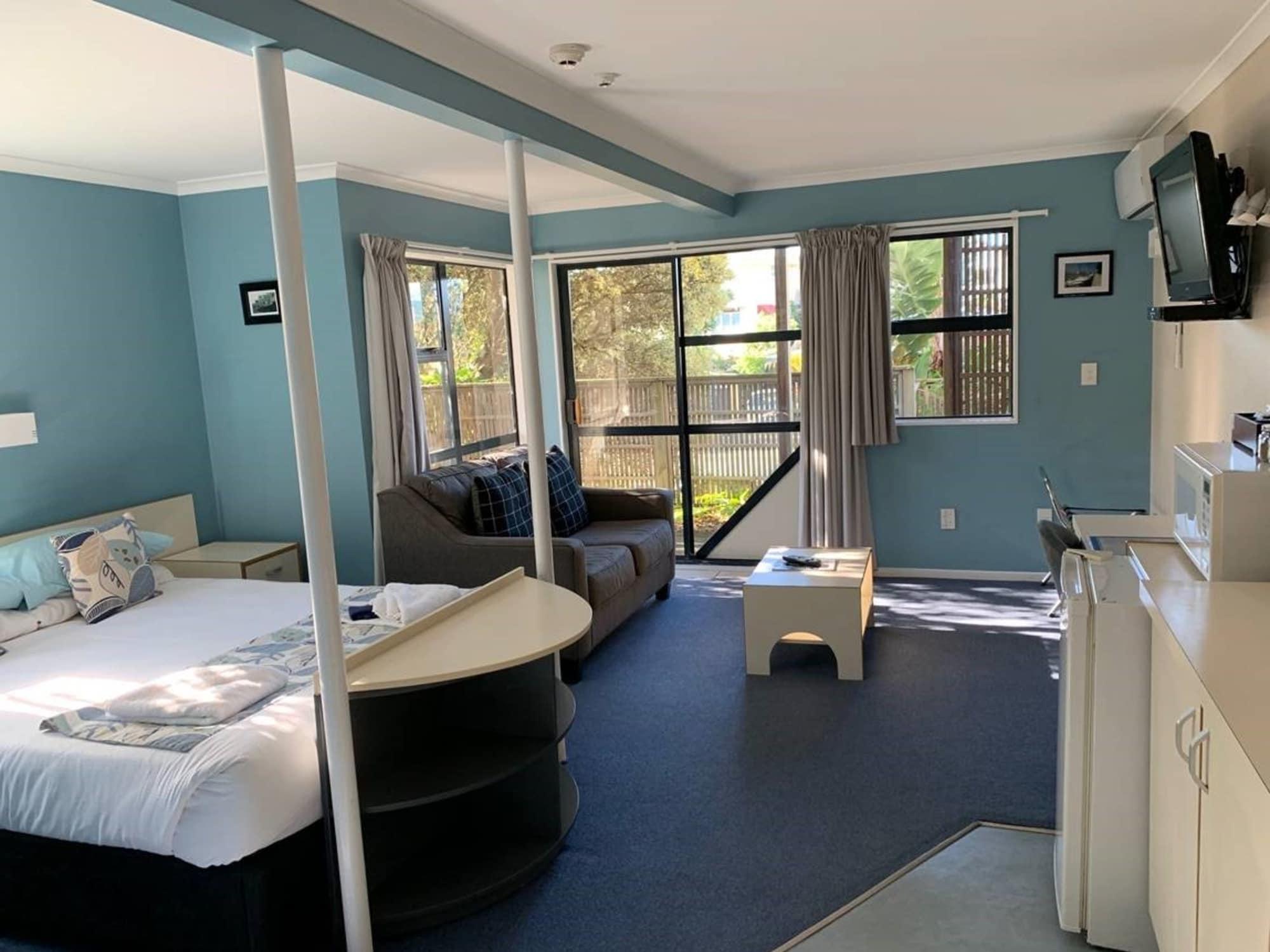Wrights By The Sea Motel Paraparaumu Extérieur photo