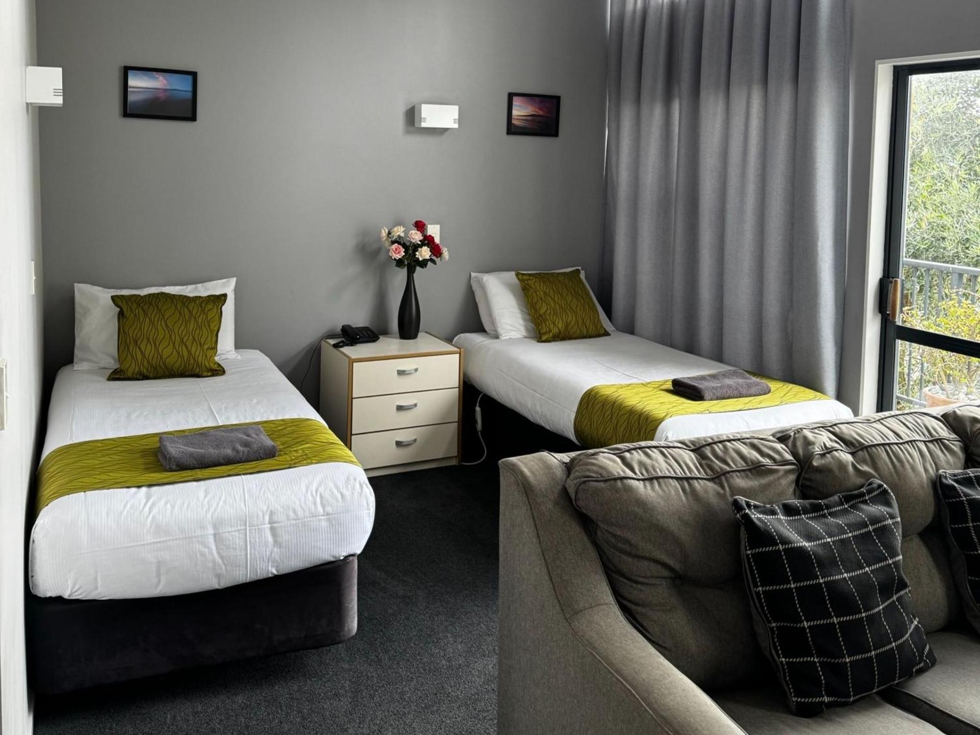 Wrights By The Sea Motel Paraparaumu Extérieur photo