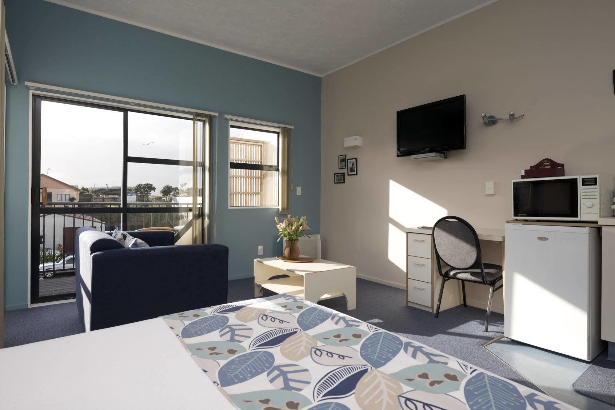 Wrights By The Sea Motel Paraparaumu Extérieur photo