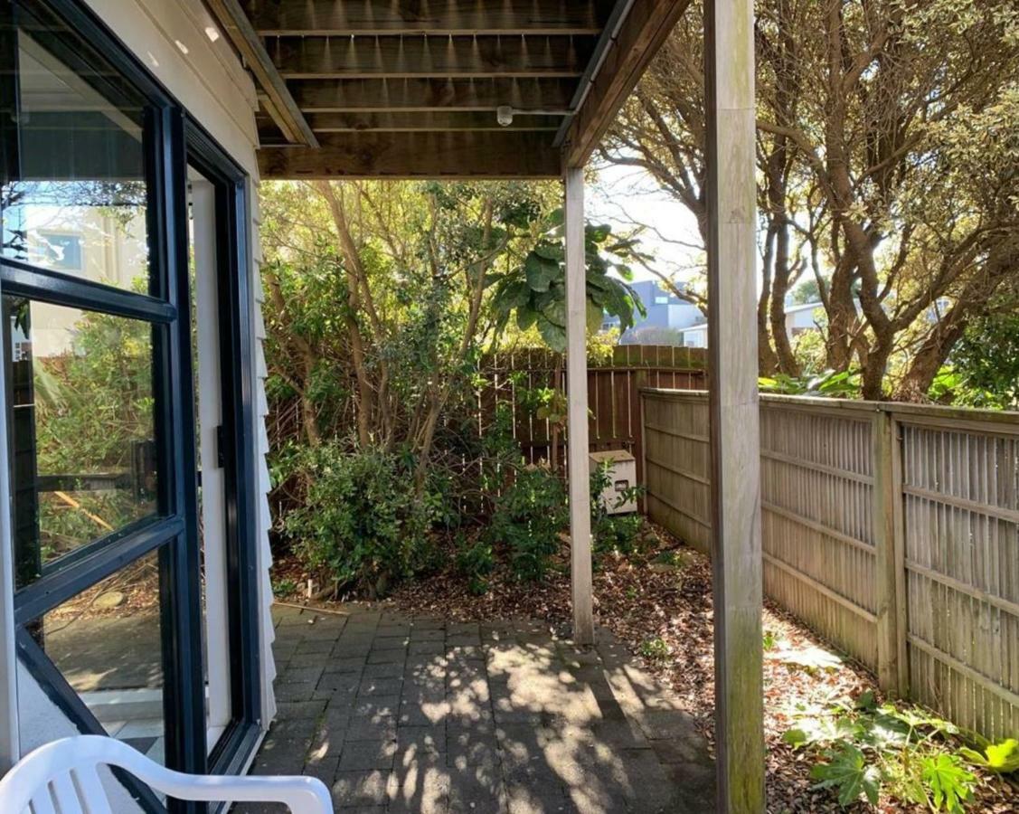 Wrights By The Sea Motel Paraparaumu Extérieur photo